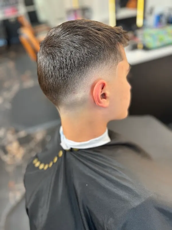 Luxe Barber Shop — Barber shop in West Bloomfield Township